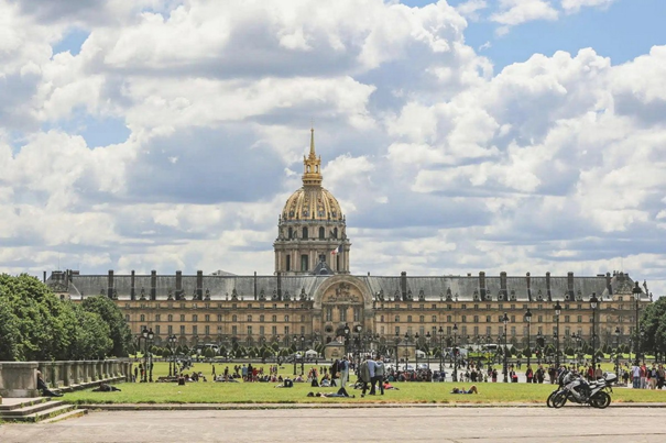 Điện Invalides. Ảnh: Paristickets.tours.