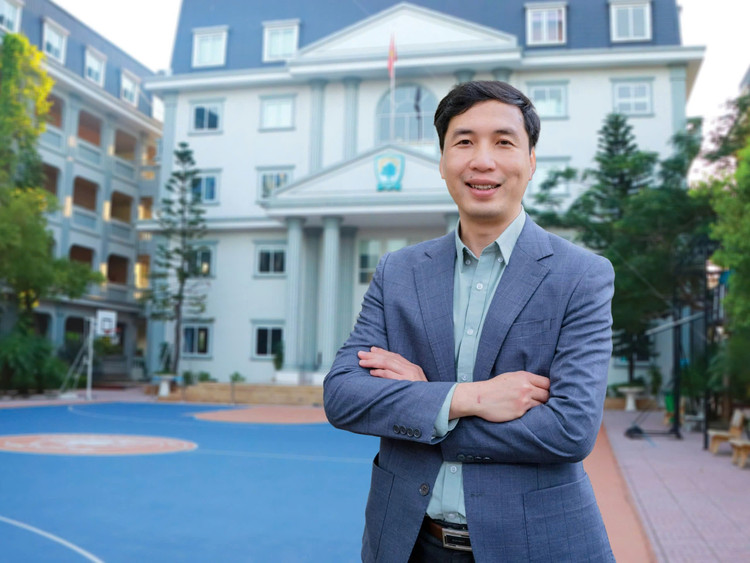 PGS.TS Nguyễn Việt Hùng, giảng viên cao cấp Trường ĐH Sư phạm Hà Nội