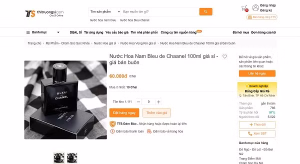 Nước hoa Bleu De Chanel 100ml giá rẻ bèo được chào bán trên mạng chỉ có 60.000 đồng/1 chai.