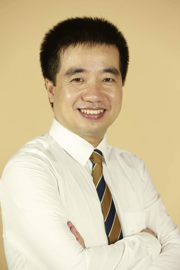 Tổng thư ký Nguyễn Quyết Chiến.