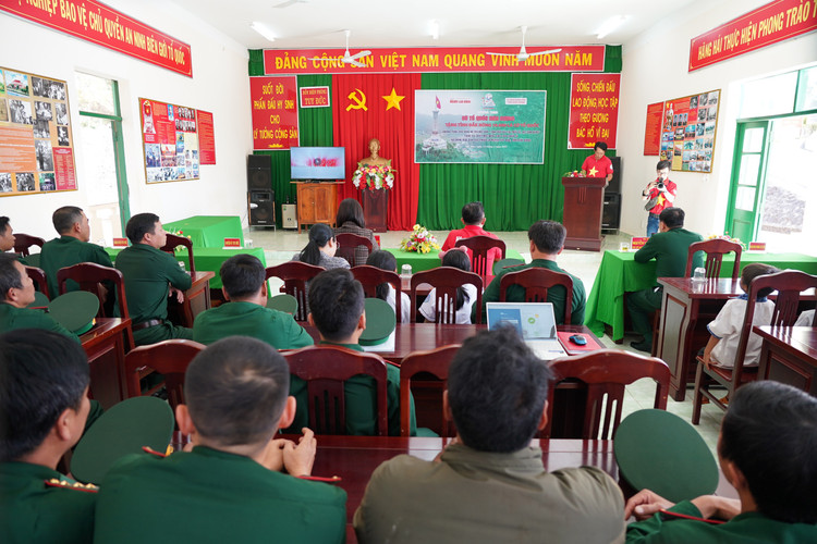 Toàn cảnh buổi lễ.