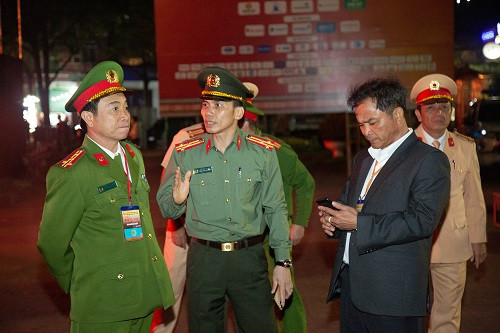 Các đồng chí lãnh đạo Công an tỉnh trực tiếp kiểm tra, chỉ đạo đảm bảo ANTT tại Lễ hội.