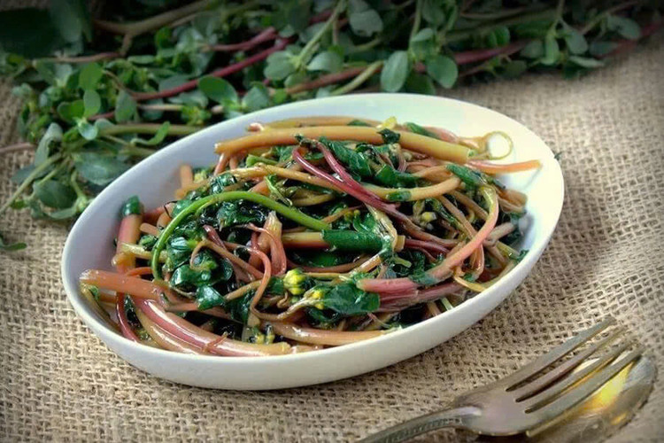 Hỗ trợ điều trị bệnh tiểu đường: Rau sam đã được chứng minh là có tác dụng hỗ trợ điều trị tiểu đường type 2. Các nghiên cứu cho thấy rau sam giúp giảm các axit béo tự do trong máu, giảm tình trạng kháng insulin và giảm đường huyết đói. Sử dụng rau sam thường xuyên có thể giúp cải thiện tình trạng của người mắc đái tháo đường type 2, đồng thời giảm tình trạng tăng men gan, giúp cải thiện sức khỏe của người bệnh. Ảnh Internet