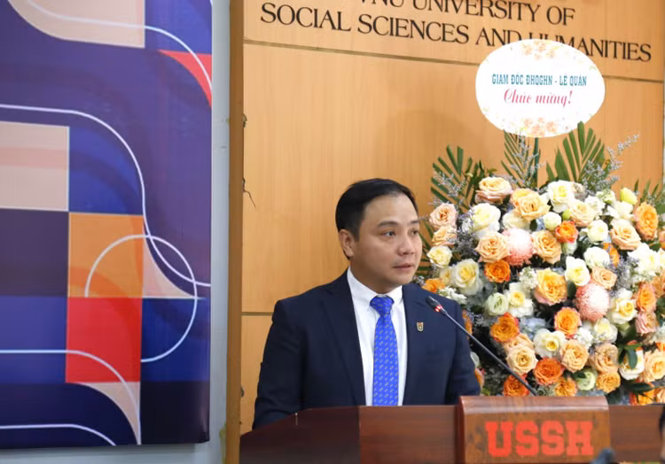 PGS.TS. Đào Thanh Trường phát biểu khai mạc buổi lễ kỷ niệm 10 năm thành lập Viện Chính sách và Quản lý