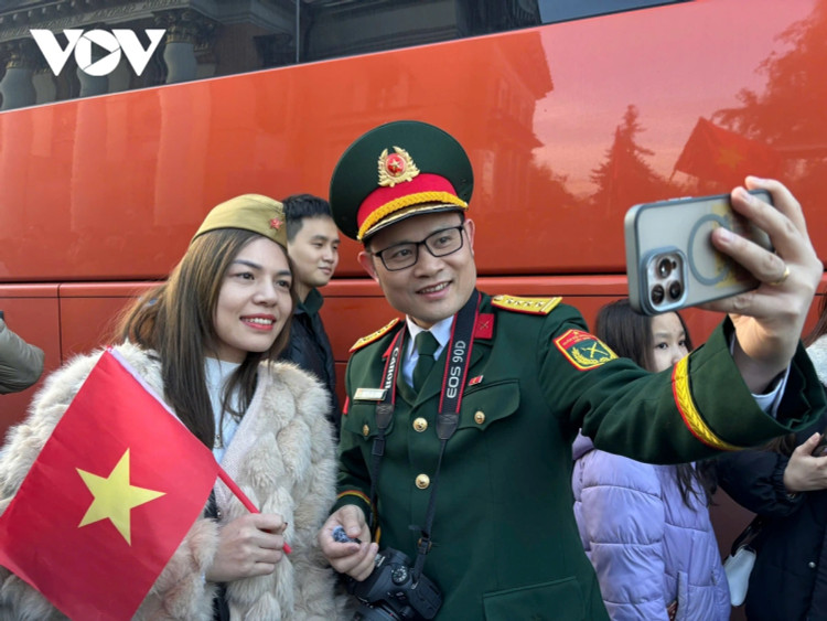 Hinh anh cac chien si Viet Nam tham gia so duyet tai Quang truong Do-Hinh-5