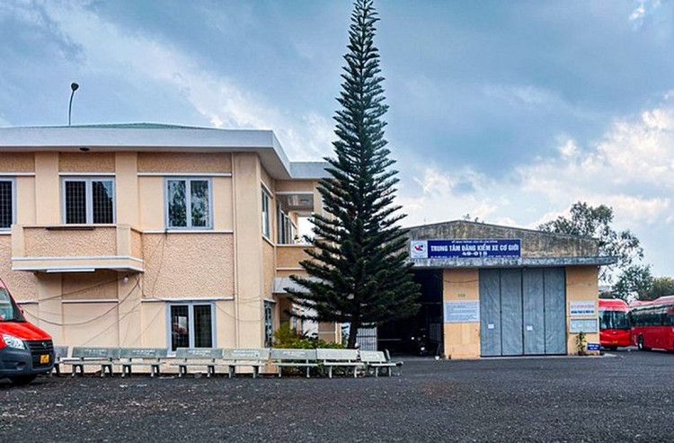 Trung tâm Đăng kiểm xe cơ giới Lâm Đồng (49-01S).