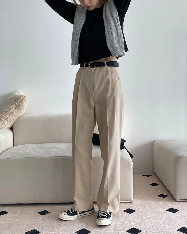 Kiểu quần này phù hợp với thời tiết ấm áp của mùa xuân và giúp giải nhiệt trong mùa hè.