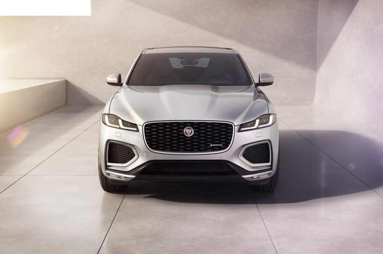Jaguar F-Pace R-Dynamic phiên bản màu đen độc đáo với công nghệ tiên tiến ảnh 13