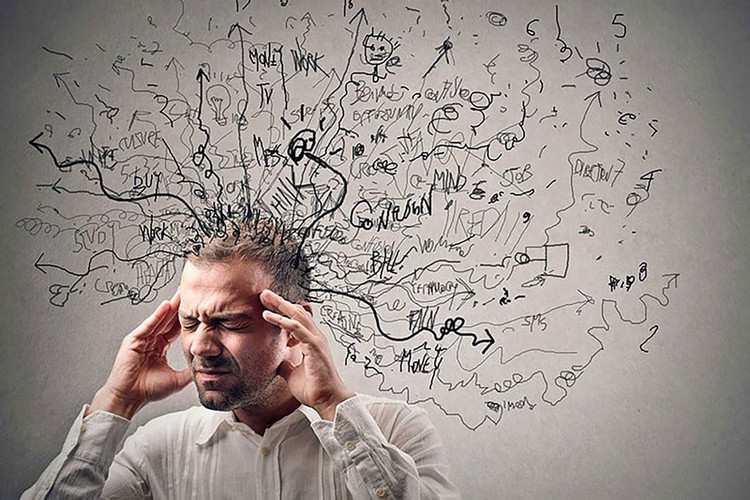 Suy nghĩ quá nhiều làm tiêu hao năng lượng tích cực trong cơ thể. Ảnh minh họa