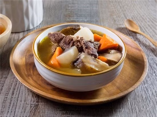 Củ cải hầm thịt bò. Ảnh minh họa