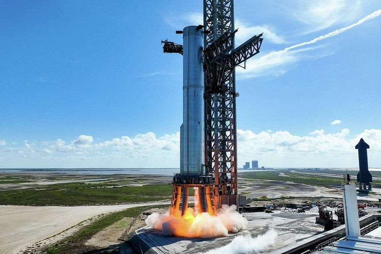 Vụ phóng được thực hiện tại Trung tâm Không gian Satish Dhawan, ở bang Đông Nam Andhra Pradesh.