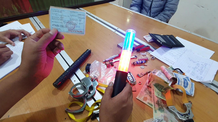 Một số tang vật của vụ án.