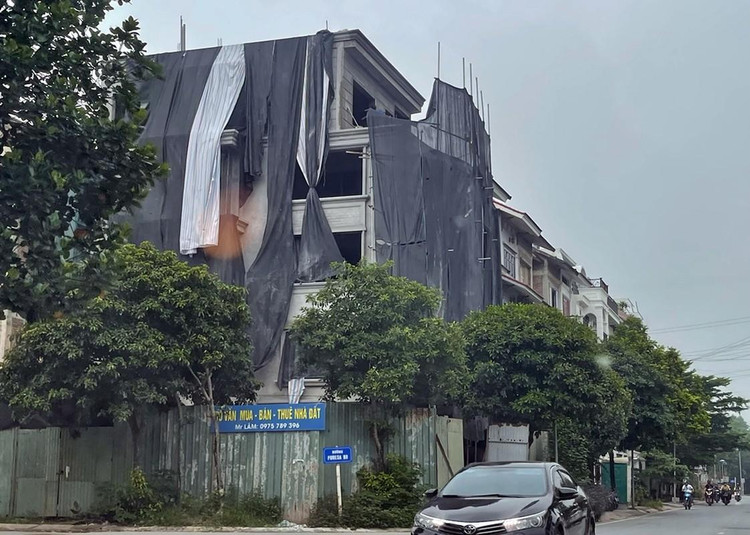 Một số công trình khác đang được gia chủ hoàn thiện.