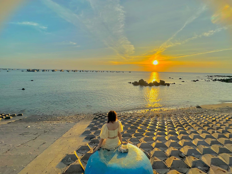 Ngắn hoàng hôn trên đảo Phú Quý