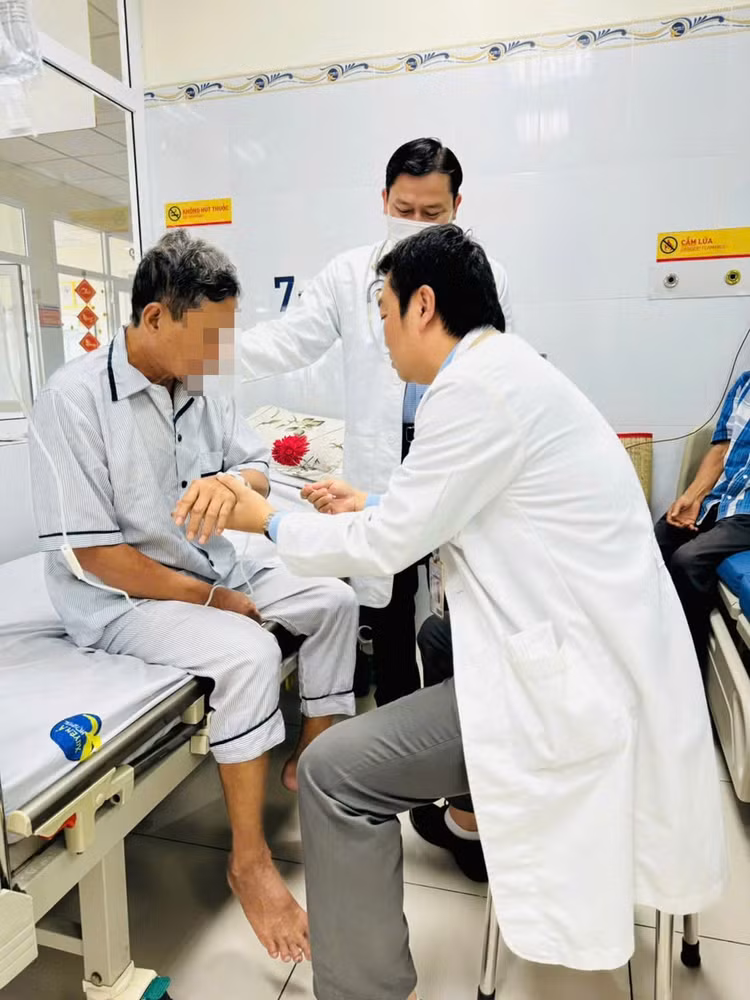 BN hồi phục tốt sau sử dụng thuốc rTPA và điều trị tích cực. Ảnh BVCC