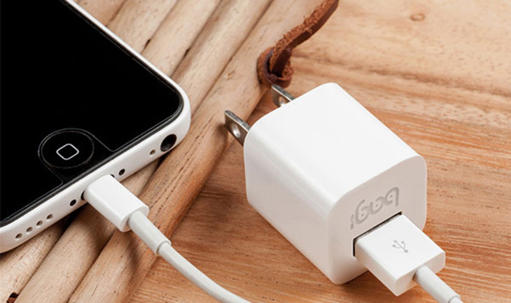 Sạc điện thoại thế nào để pin bền nhất? Ảnh minh họa