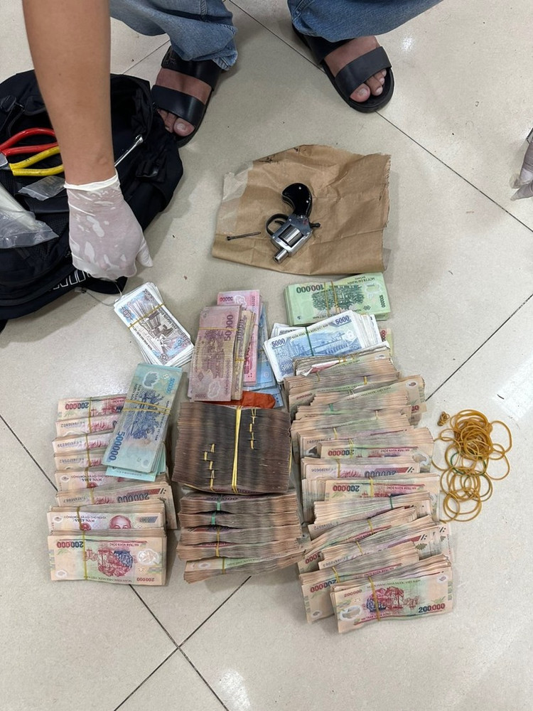 Tang vật được thu giữ. Ảnh giaoducthoidai