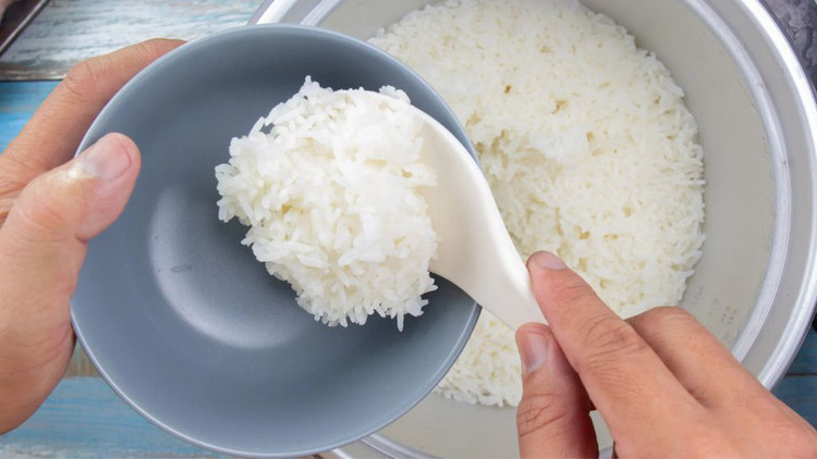 Ăn cơm nguội để qua đêm có tốt cho sức khỏe?. Ảnh minh họa