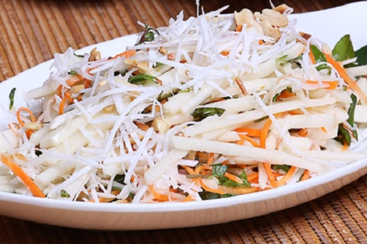 Món củ đậu nộm. Ảnh Internet