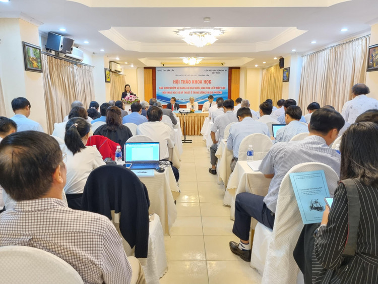 Toàn cảnh buổi Hội thảo.