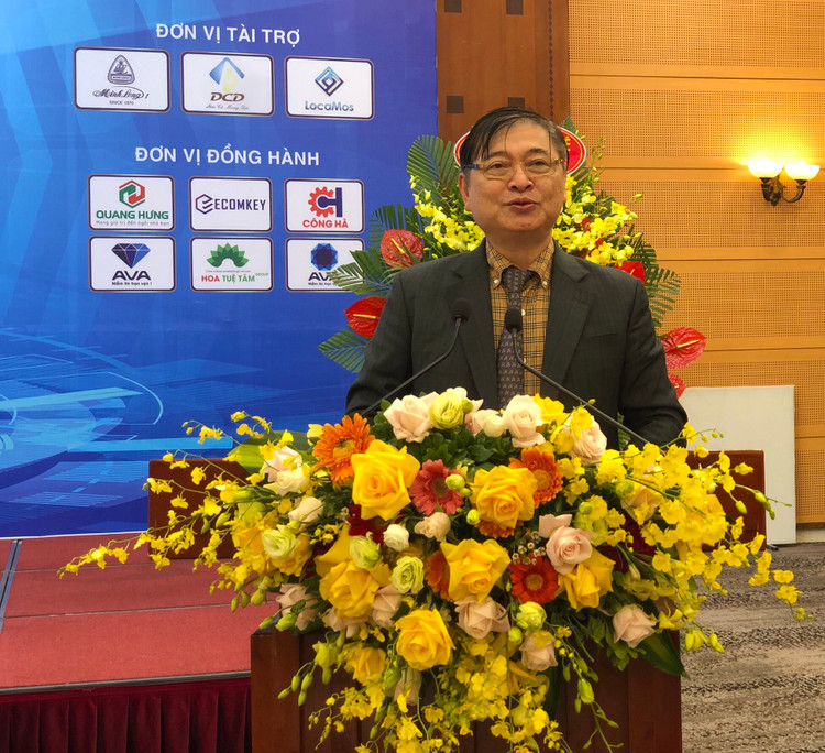 Tiến sĩ khoa học Phan Xuân Dũng phát biểu khai mạc Diễn đàn.