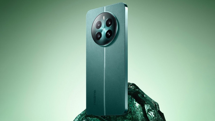 Realme 12+ ra mắt với chip Dimensity 7050 mạnh mẽ, giá 6.58 triệu đồng ảnh 1