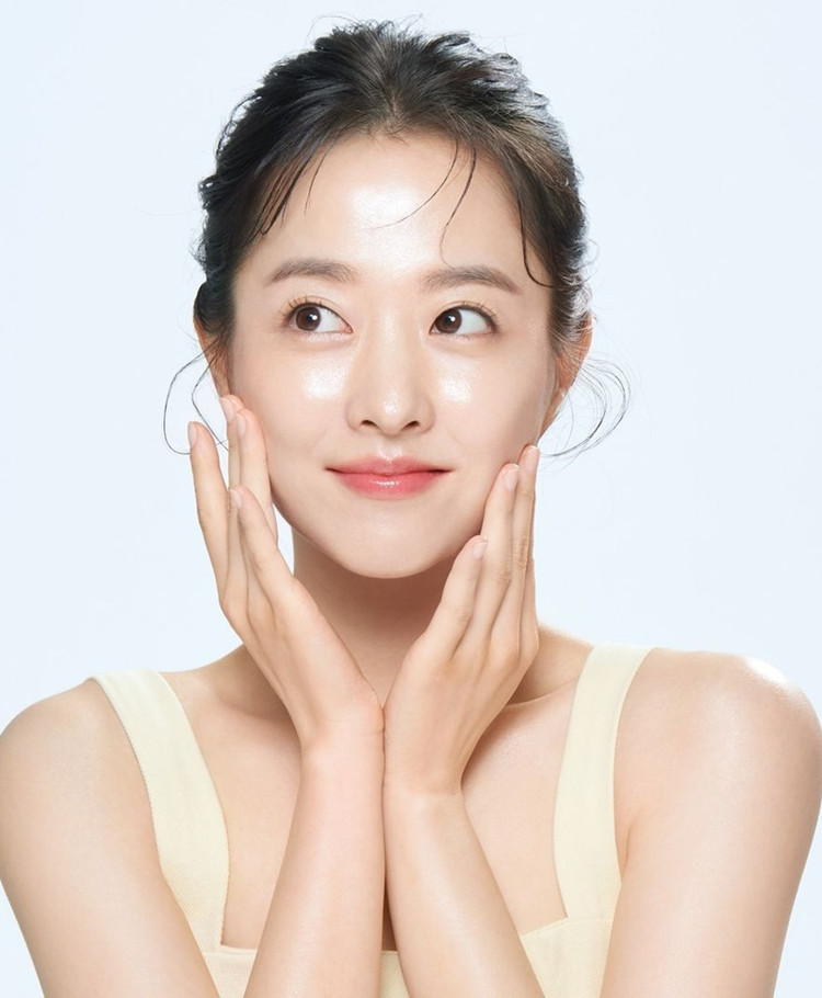 Nên duy trì những thói quen tốt hàng ngày để tăng collgen, duy trì làn da đẹp - Ảnh minh họa