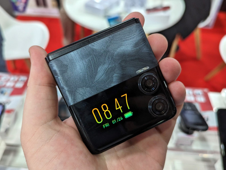 Energizer trình làng smartphone Energizer P28K với thiết kế màn hình gập dọc, pin khủng