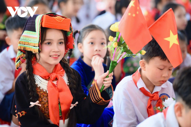 Dau an Giao luu huu nghi bien gioi quoc phong Viet Nam - Trung Quoc lan thu 9-Hinh-12