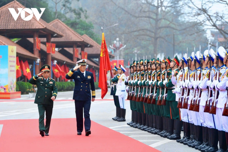 Dau an Giao luu huu nghi bien gioi quoc phong Viet Nam - Trung Quoc lan thu 9-Hinh-4