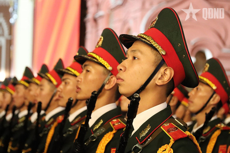 Doan Quan doi nhan dan Viet Nam hop luyen tai Quang truong Do-Hinh-4