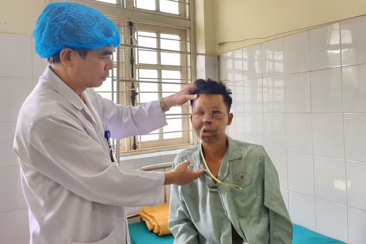 Bệnh nhân P. hiện đã có thể ăn uống, đi lại nhẹ nhàng, tinh thần ổn định. Ảnh BVCC