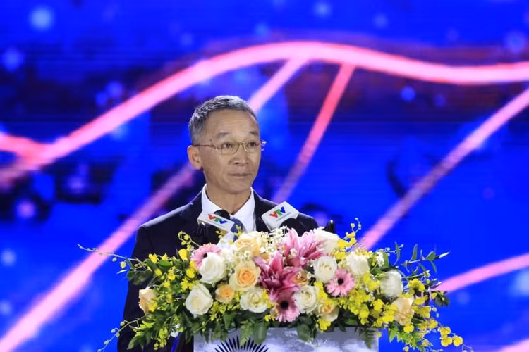 Ông Trần Văn Hiệp – Phó Bí thư Tỉnh ủy, Chủ tịch UBND tỉnh Lâm Đồng phát biểu chào mừng buổi Lễ.