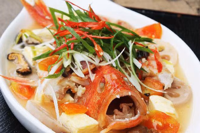 Hải sản tươi ngon nên khám phá tại đảo Phú Quý. Ảnh dulich.vn Hải sản tươi ngon nên khám phá tại đảo Phú Quý. Ảnh dulich.vn