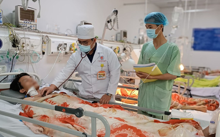 Bệnh nhân L. đang tiếp tục được theo dõi điều trị tại Bệnh viện đa khoa TP.Cần Thơ. Ảnh baotienphong