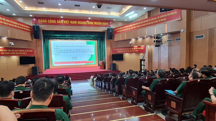 Quang cảnh hội nghị.