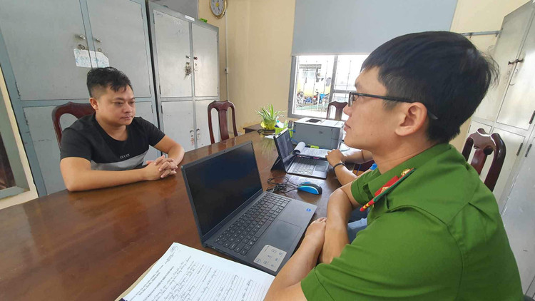 Đối tượng Hồ Văn Kiều tại cơ quan công an.