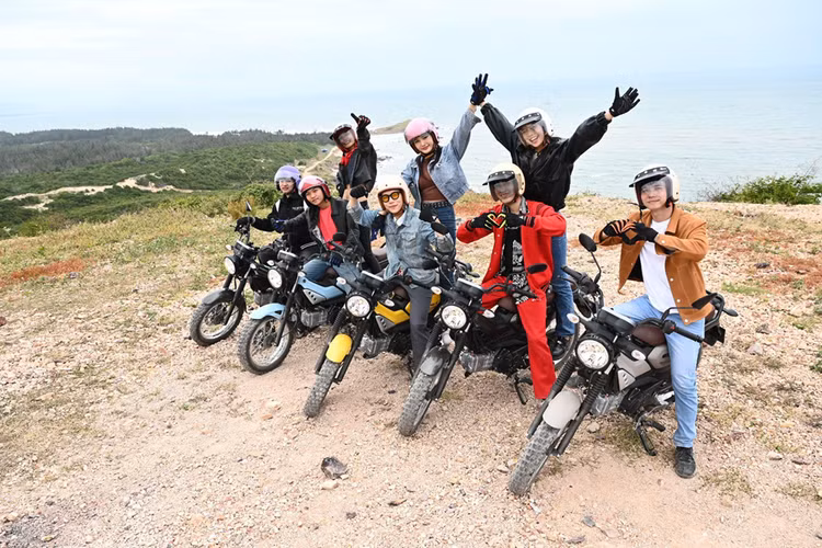 Khoác màu áo “trendy” trên một thiết kế Classic