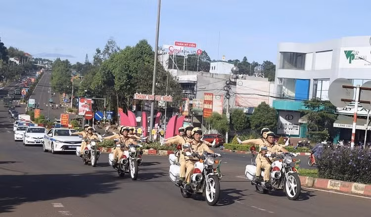 Công an Đắk Nông liên tiếp triệt phá, trấn áp tội phạm ảnh 1