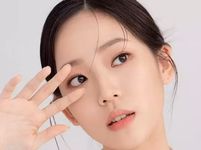 Bật mí tips chăm sóc da luôn căng mịn bất chấp mùa hè oi bức. Ảnh minh họa