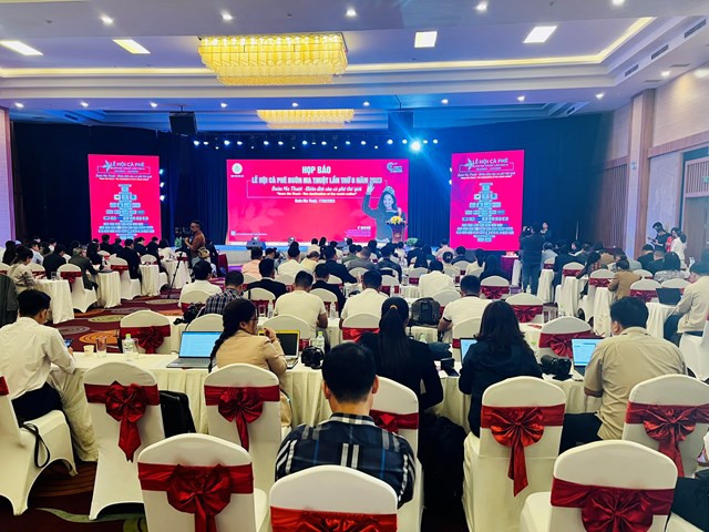 Quang cảnh buổi họp báo Lễ hội Cà phê Buôn Ma Thuột lần thứ 8 tại TP Buôn Ma Thuột, tỉnh Đắk Lắk.