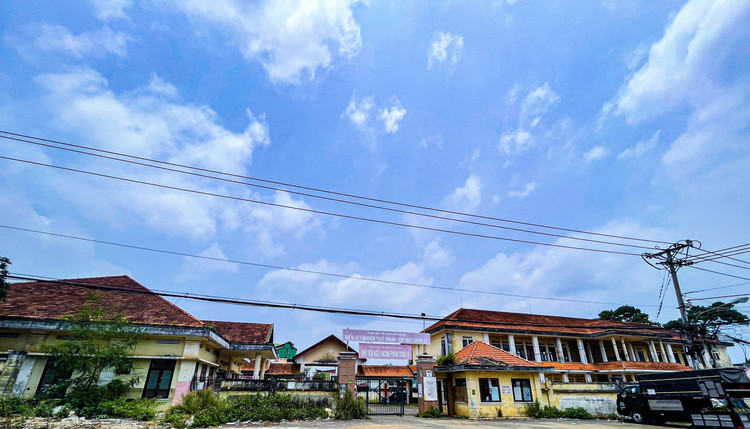 Khu đất bệnh viện II Lâm Đồng cũ (đường Đinh Tiên Hoàng, phường 1) với diện tích 2,57ha tại TP Bảo Lộc được đề xuất chuyển công năng sử dụng theo hướng phát triển đô thị.