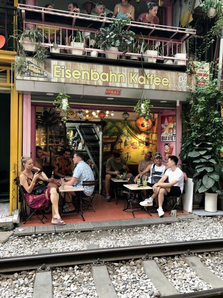 Du khách chủ yếu là người nước ngoài.