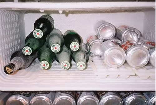 Rượu và các chất lỏng dễ cháy. Ảnh minh họa