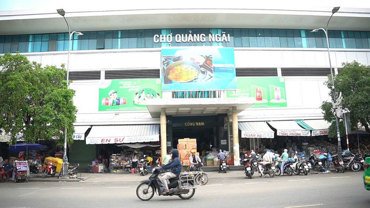 Xử phạt hành chính số tiền 255 triệu đồng đối với Ban quản lý chợ Quảng Ngãi. Ảnh báo Văn Hóa Xử phạt hành chính số tiền 255 triệu đồng đối với Ban quản lý chợ Quảng Ngãi. Ảnh báo Văn Hóa