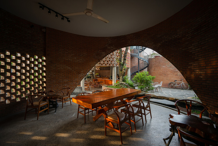 “Boc” cay xanh, quan ca phe Dong Nai khien bao My tram tro-Hinh-4