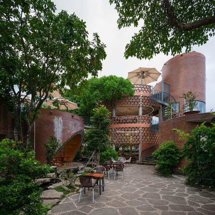 “Boc” cay xanh, quan ca phe Dong Nai khien bao My tram tro-Hinh-2