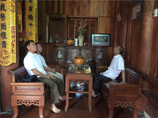 Ngoi nha go mit khien dai gia “kieng ne” cua lao nong Ha Noi-Hinh-5