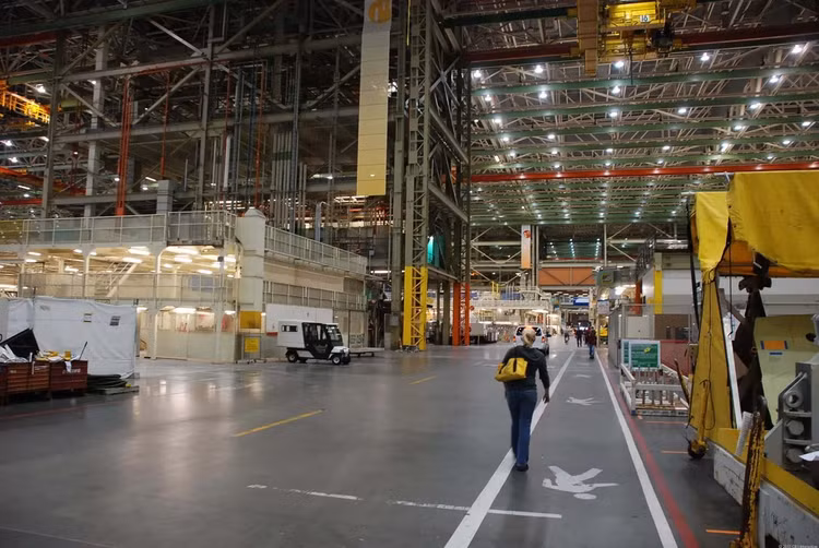 Muc so thi nha may san xuat may bay lon nhat the gioi-Hinh-2