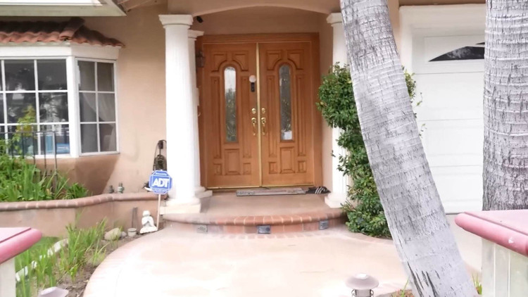 Ben trong biet thu rong thenh thang cua danh ca Phuong Hong Que-Hinh-2